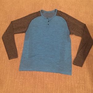 LuLu Lemon Men’s  Vent Tech Henley